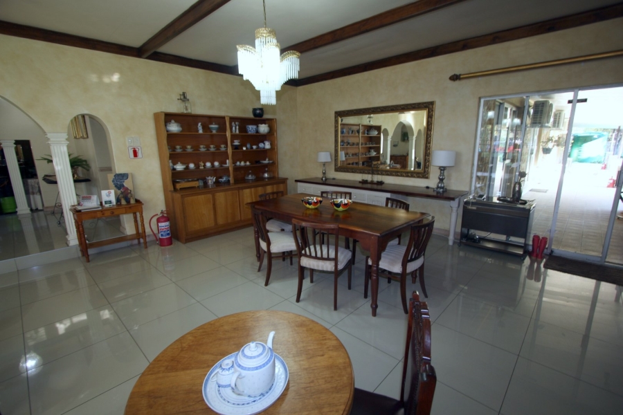 7 Bedroom Property for Sale in Jim Fouchepark Free State